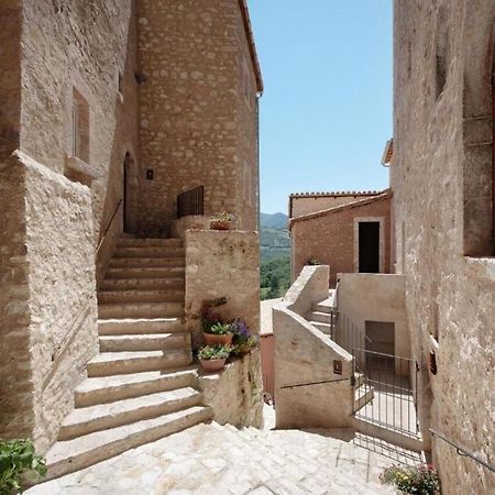 Castello Di Postignano Ξενοδοχείο Sellano Εξωτερικό φωτογραφία