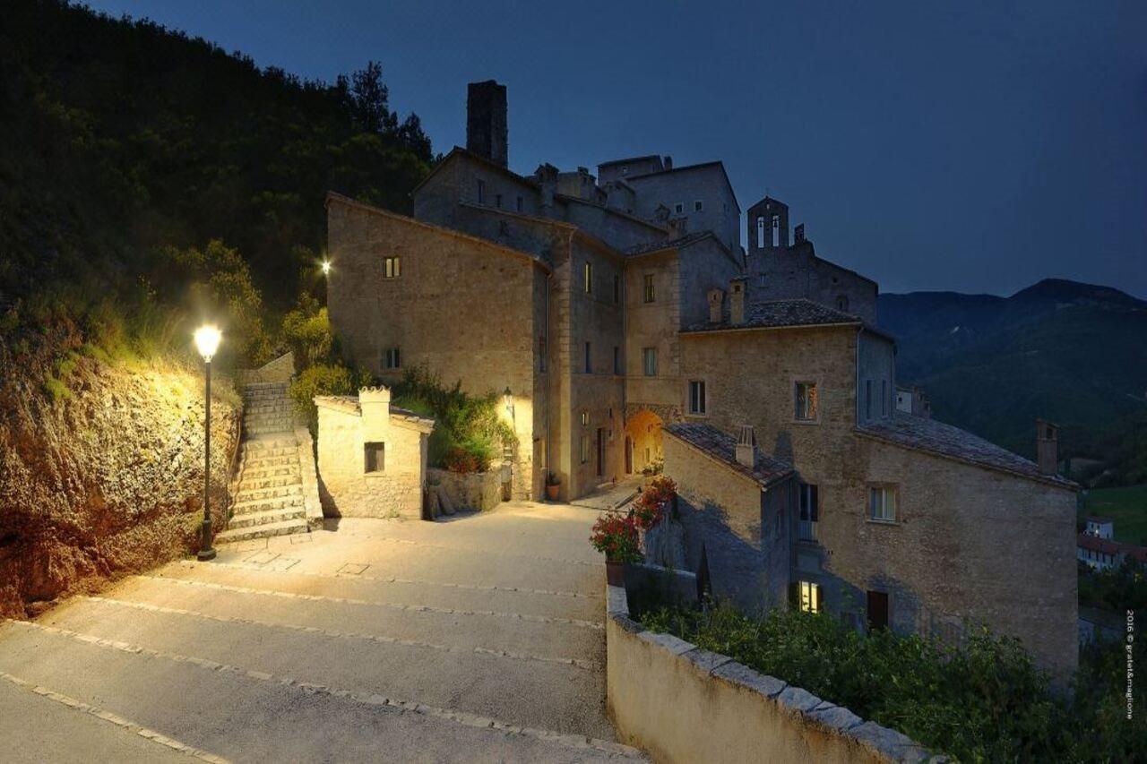 Castello Di Postignano Ξενοδοχείο Sellano Εξωτερικό φωτογραφία